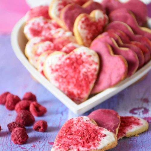 Himbeer-Herzchen, Himbeerkekse für Valentinstag, Muttertag
