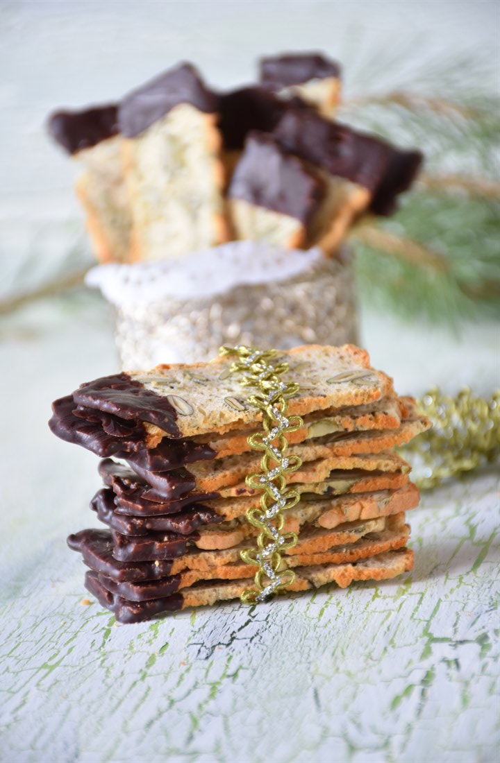 Kürbiskernblätter mit Schokoglasur