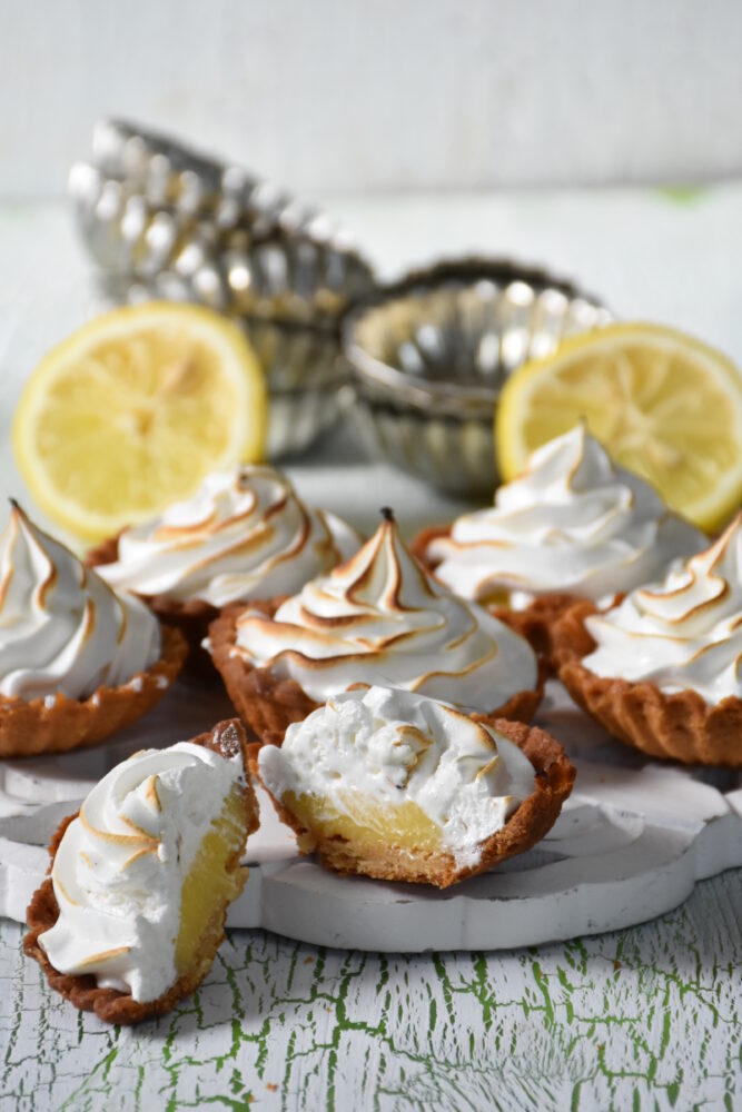 Lemoncurdtartelettes mit Zitronenscheiben, Mürbteigbasis