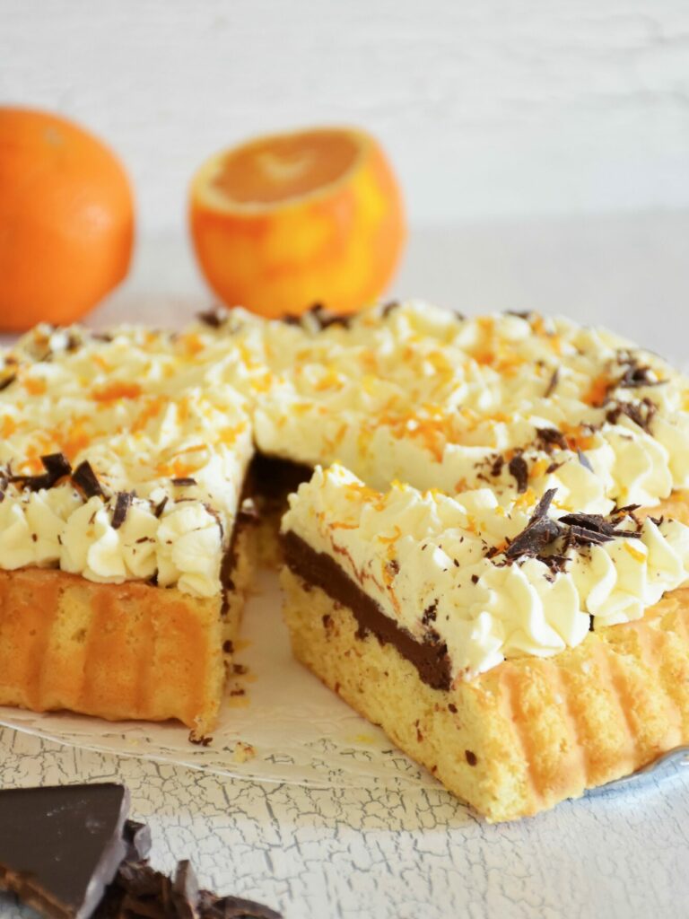 Orangen-Schokotarte mit Maskarponetopping