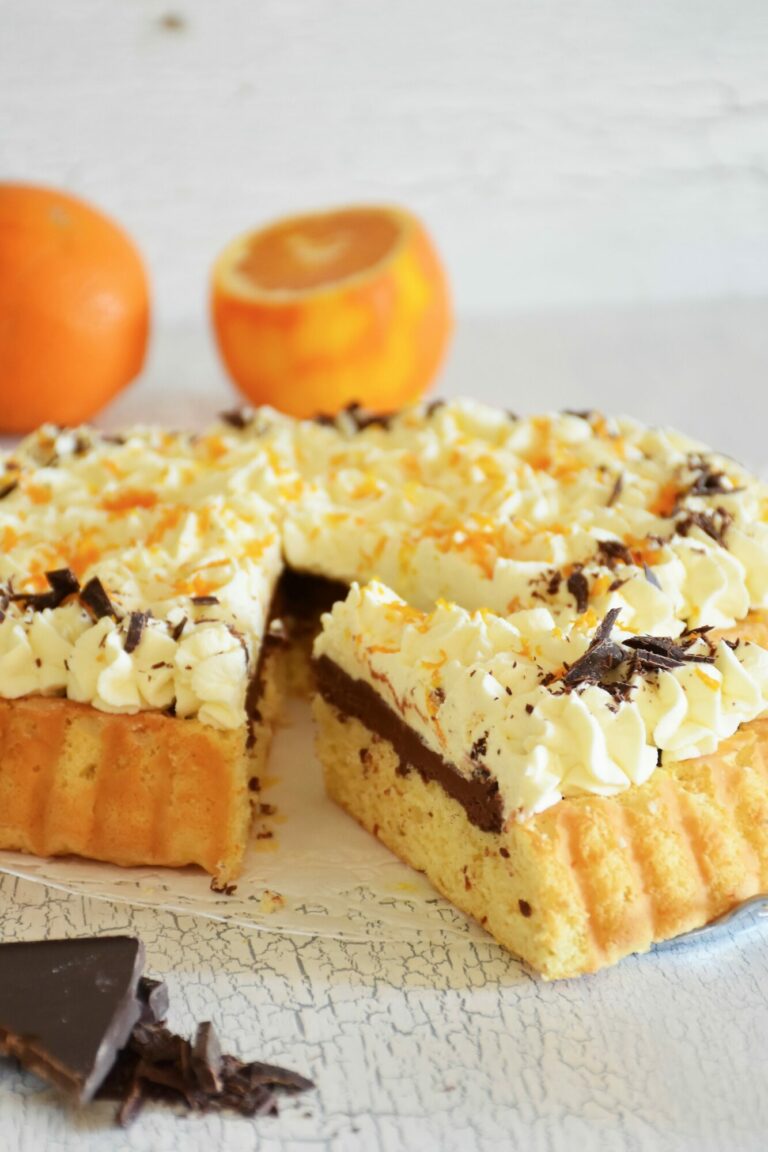 Orangen-Schokotarte mit Maskarponetopping