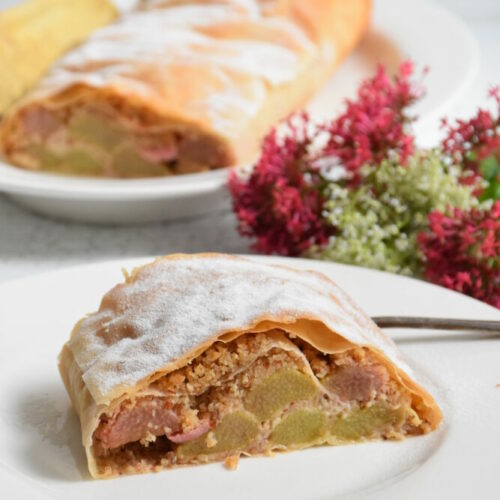 Rhabarberstrudel
